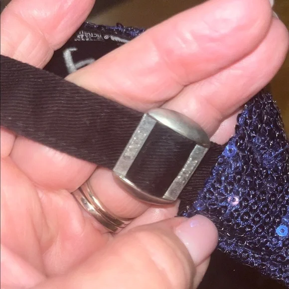 New Era / Victorias Secret/ Pink SD Padres Blue Sequin Hat - Picture 11 of 15